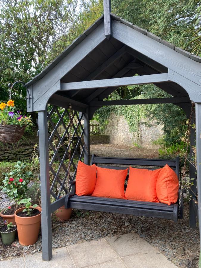 Hollyhocks Holiday Home- 2 Bedroomed Ground Floor Apartment Sleeps 5 Ivybridge Luaran gambar