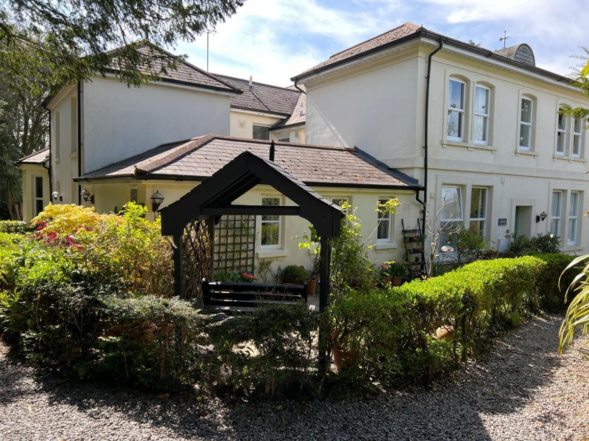 Hollyhocks Holiday Home- 2 Bedroomed Ground Floor Apartment Sleeps 5 Ivybridge Luaran gambar
