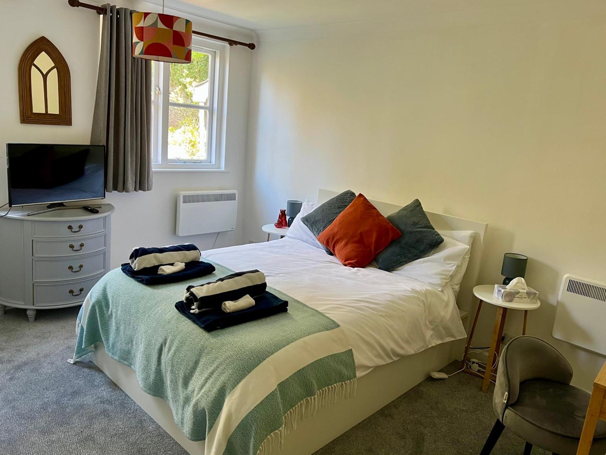 Hollyhocks Holiday Home- 2 Bedroomed Ground Floor Apartment Sleeps 5 Ivybridge Luaran gambar