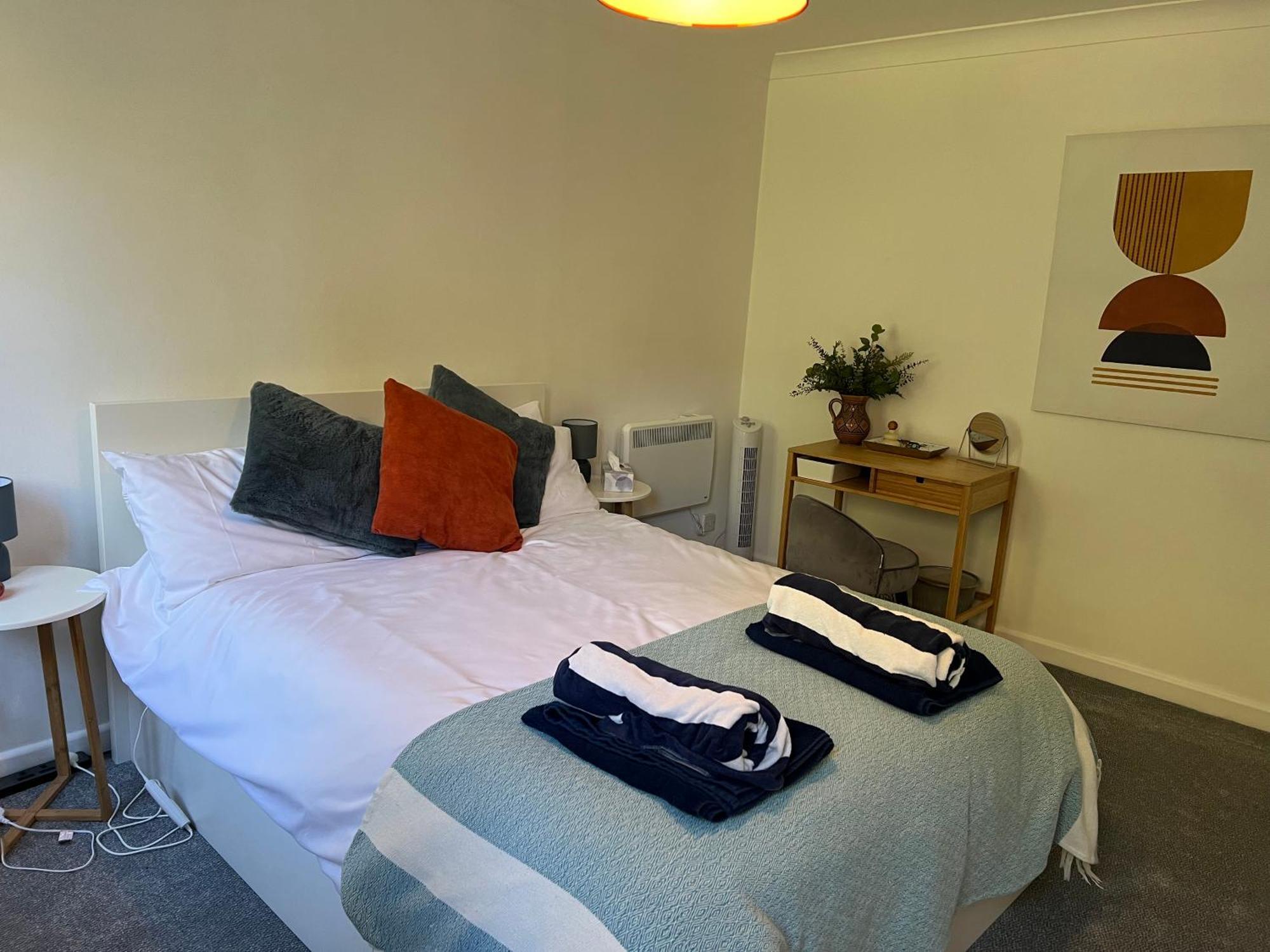 Hollyhocks Holiday Home- 2 Bedroomed Ground Floor Apartment Sleeps 5 Ivybridge Luaran gambar
